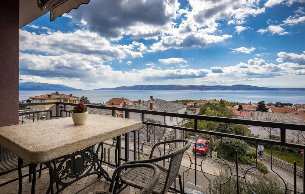 Nice Home in Novi Vinodolski With Wifi and 3 Bedrooms