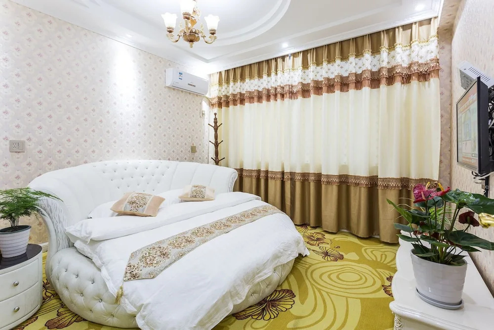 Wuzhen Yishui Lanting Hotel