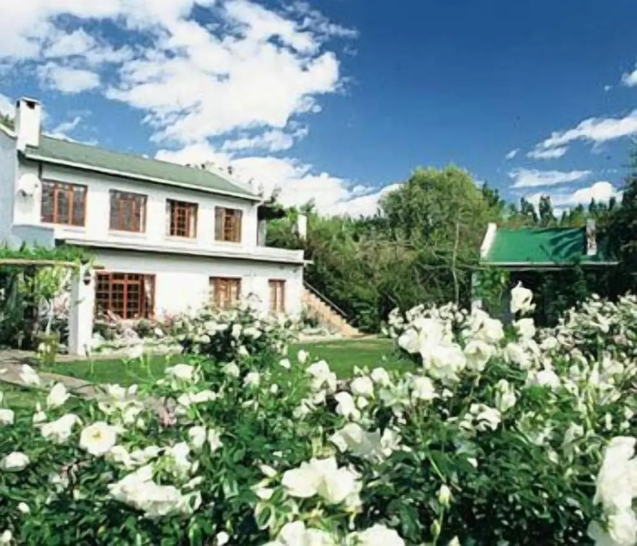 Woodall Country House and Spa