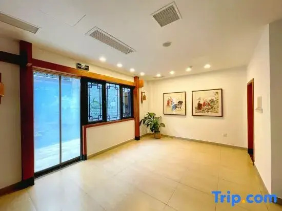 Taibai Inn