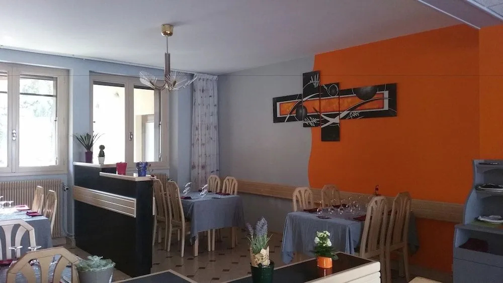 Hôtel Les Rives DAllier