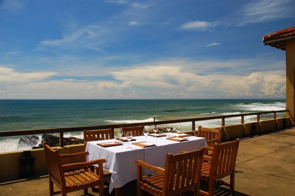 Jetwing Lagoon Wellness, A Luxury Reserve
