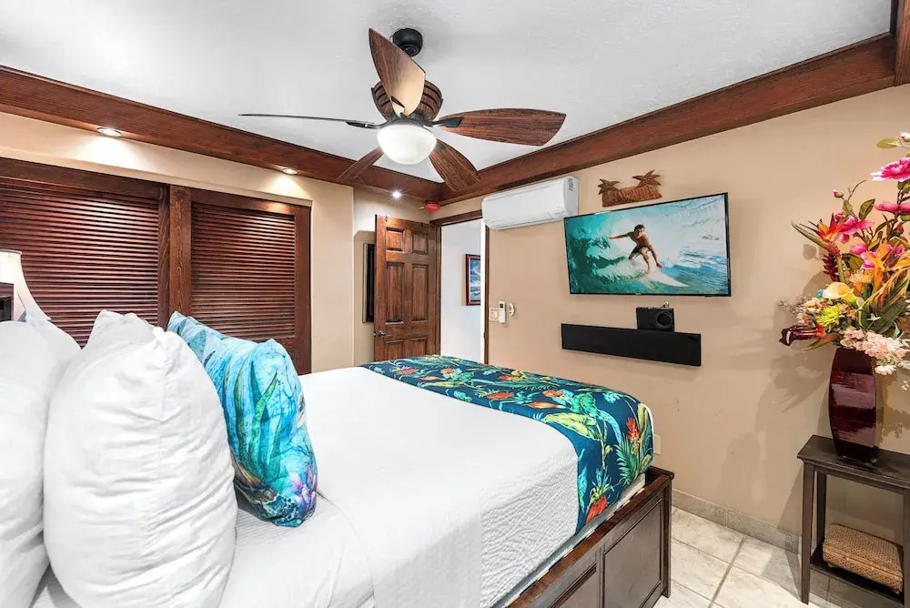 Easy Walk to Town Ocean Front AC & Wifi - Vrkcv