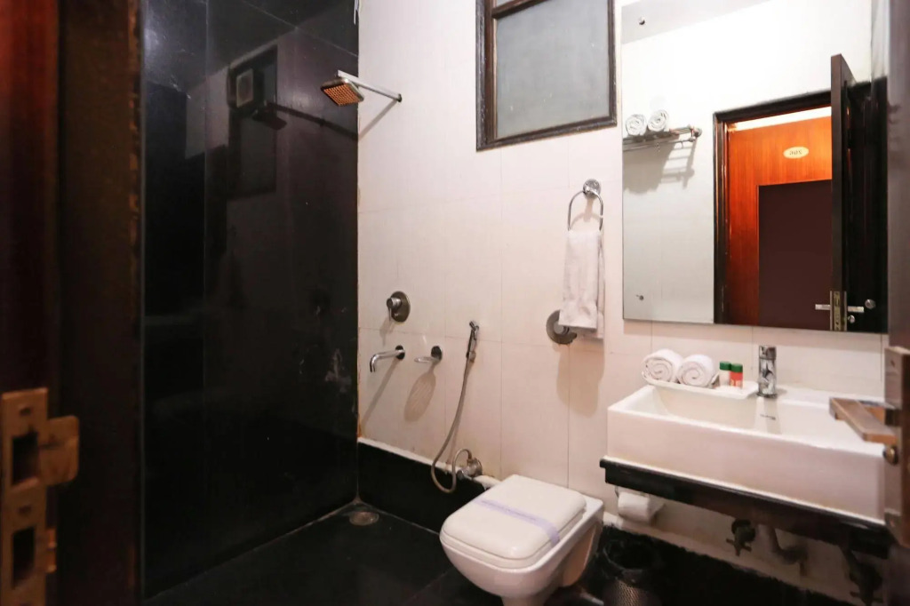 Hotel Star Plaza Paharganj