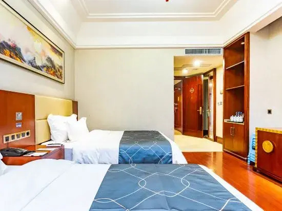 Chonpines Hotels·Qianxi Shuixi