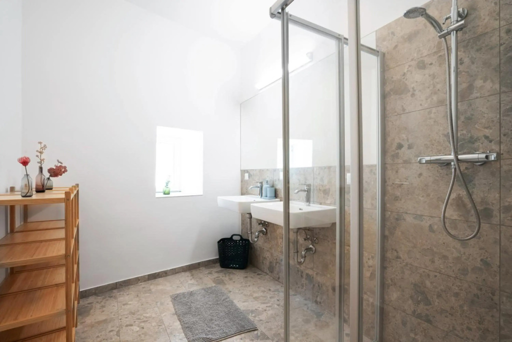 easy-flat Hauptplatz - City Center Apartments with a Kitchen