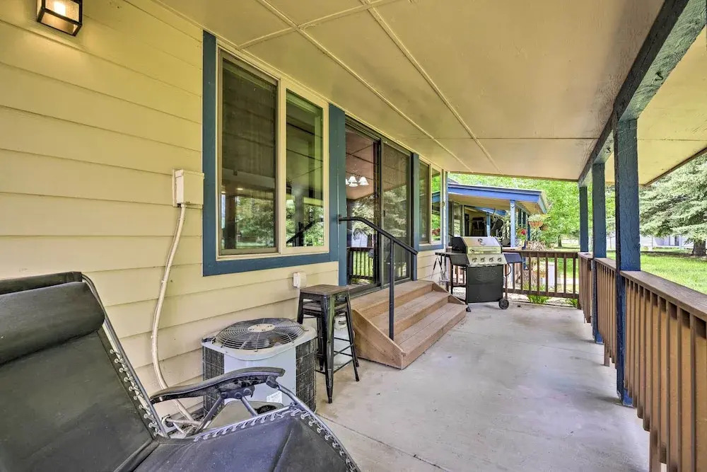 Pagosa Springs Townhome ~ 4 Miles to Hot Springs!