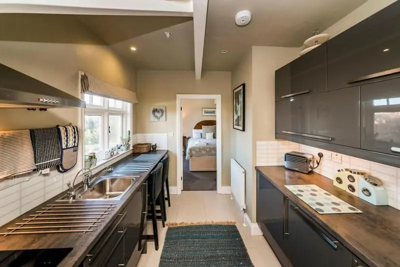 Pebble Apartment