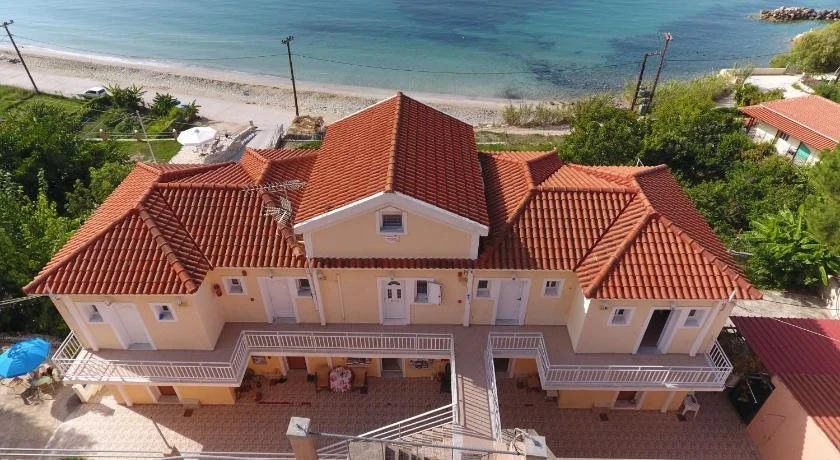 Rosas Beach Studios