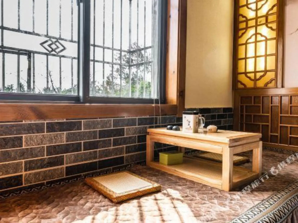 Taoyuanju Inn