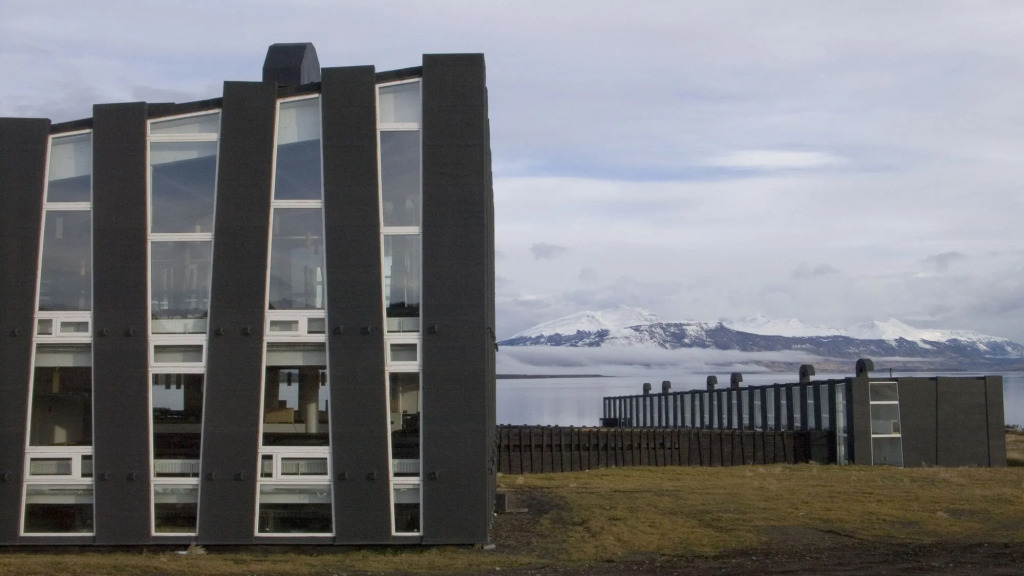 Remota Hotel