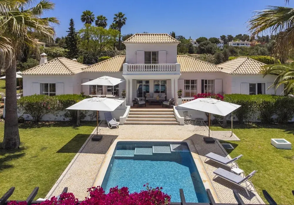 Romantic 3-bedroom Villa Near Carvoeiro