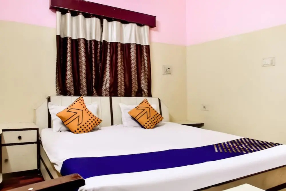 Goroomgo Vinar Raipur