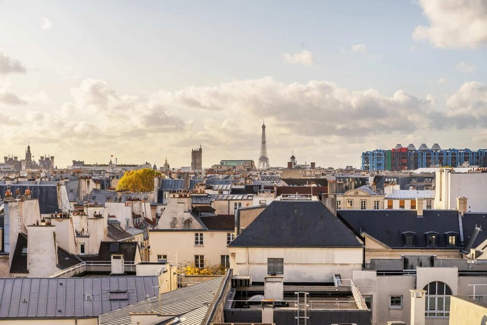 Stylish Vintage 3BR Apartment in Le Marais by GuestReady