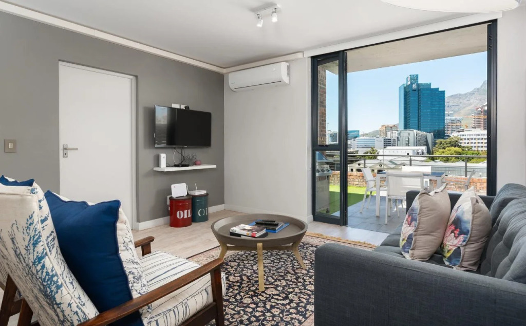 Greenwich Square Luxury Apartments