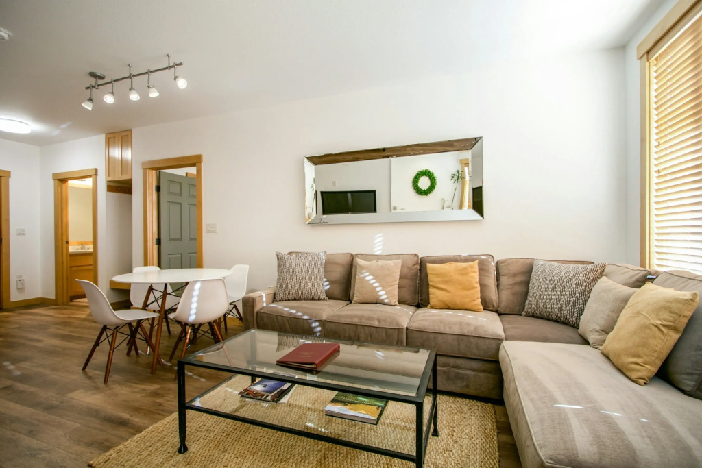 Sunstone #109 Condo