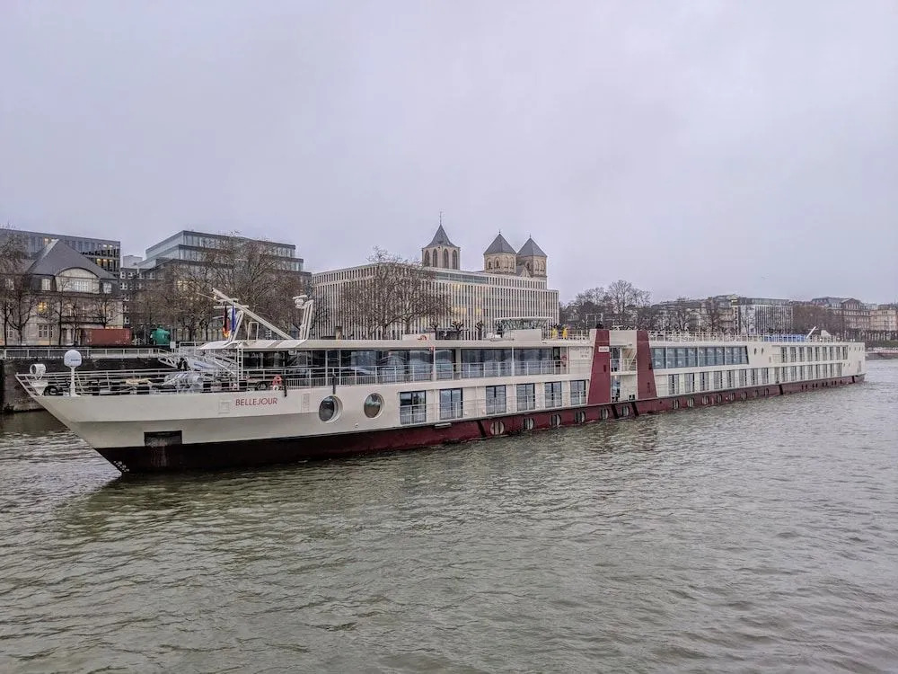 MS Select Bellejour - Neuss
