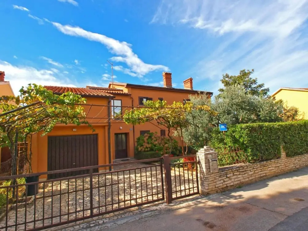 Comfortable Stay in Fažana With Outdoor Space