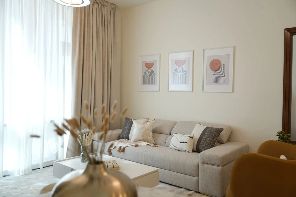 Yogi - Lake-Side Fancy Apartment Near Dubai Mall