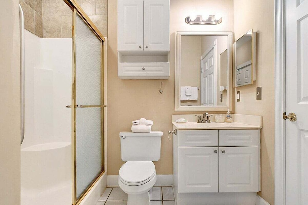 Magnolia North 4855-202