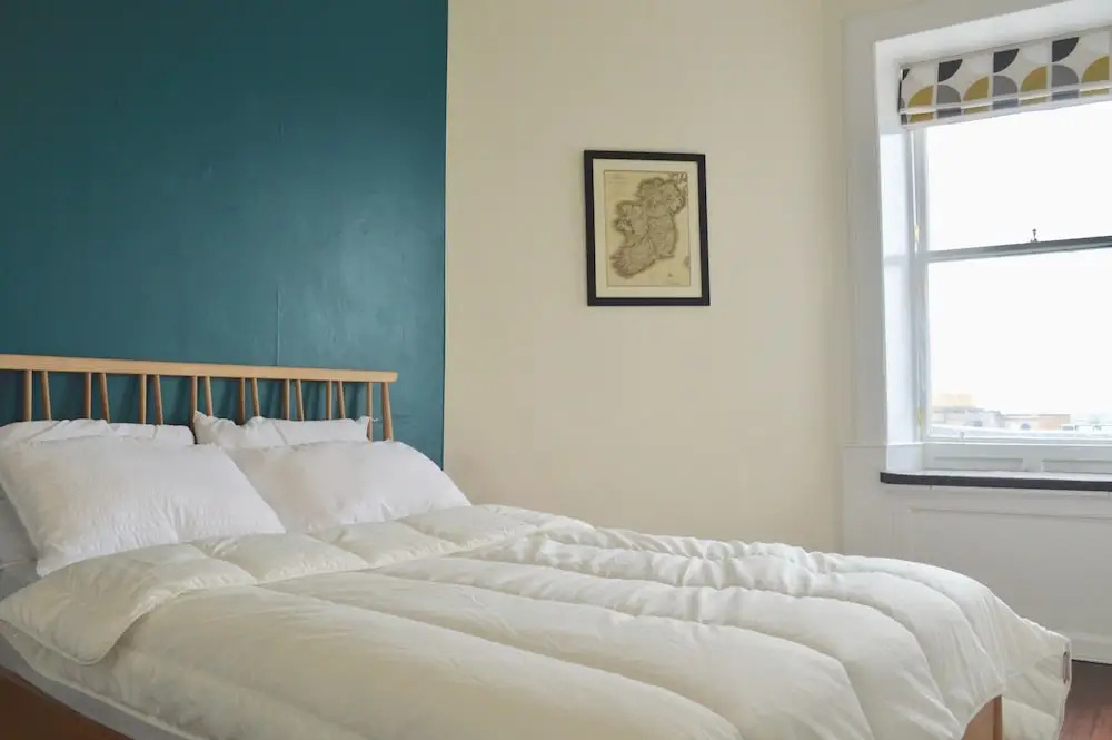 Stylish 2 Bedroom Apartment In Great Location