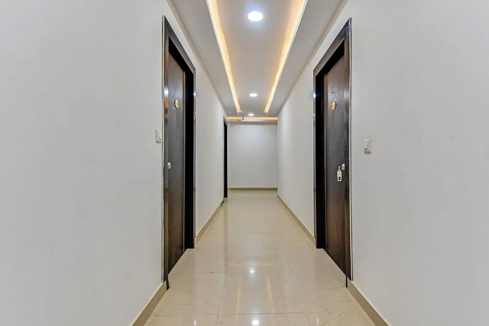 OYO Flagship 46682 New Andra House