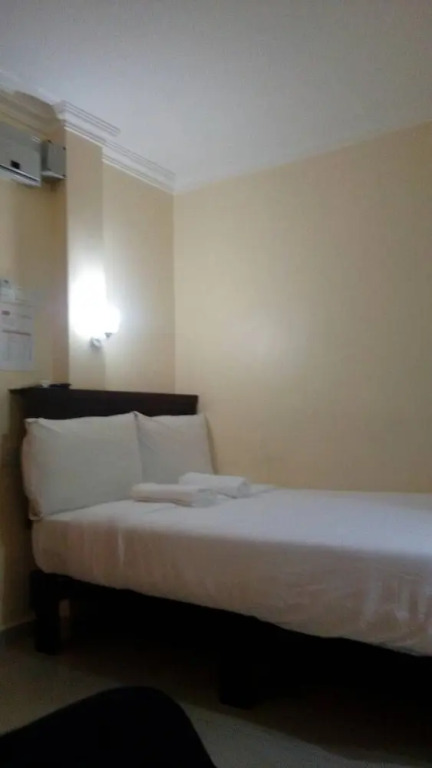 PJ De Inn Hotel