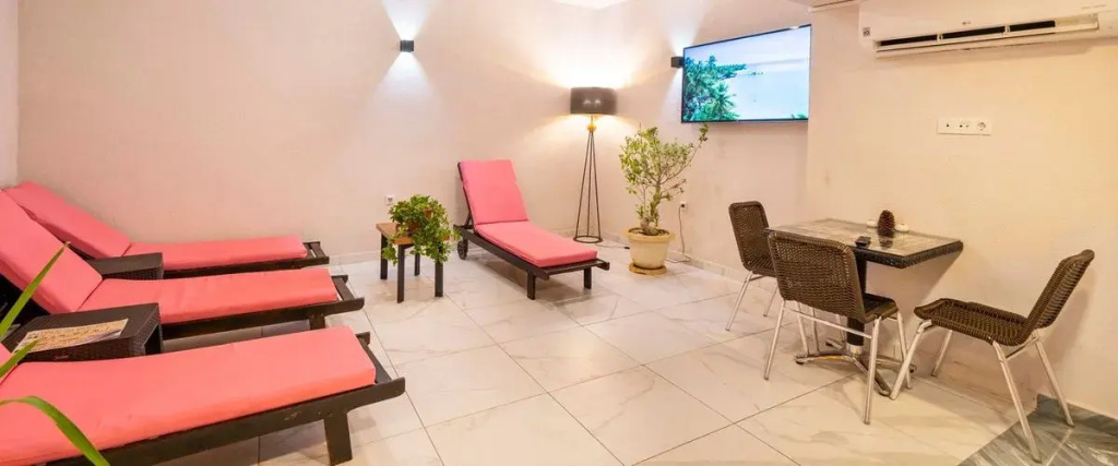 Mogons Exclusive Hotel