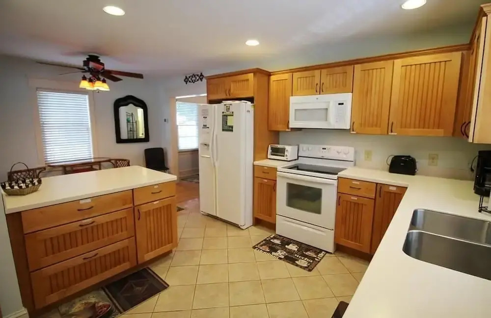 Delaware Avenue 32A