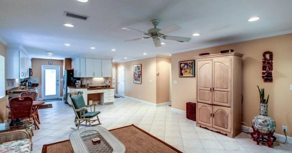 3214-fairway-oaks