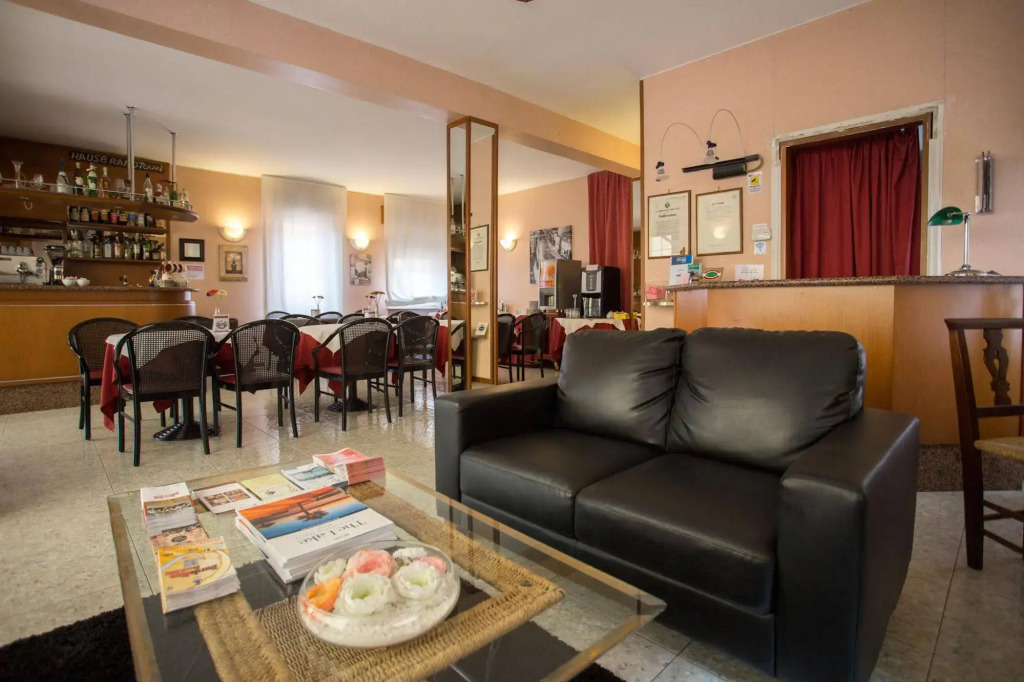 Hotel Benacus