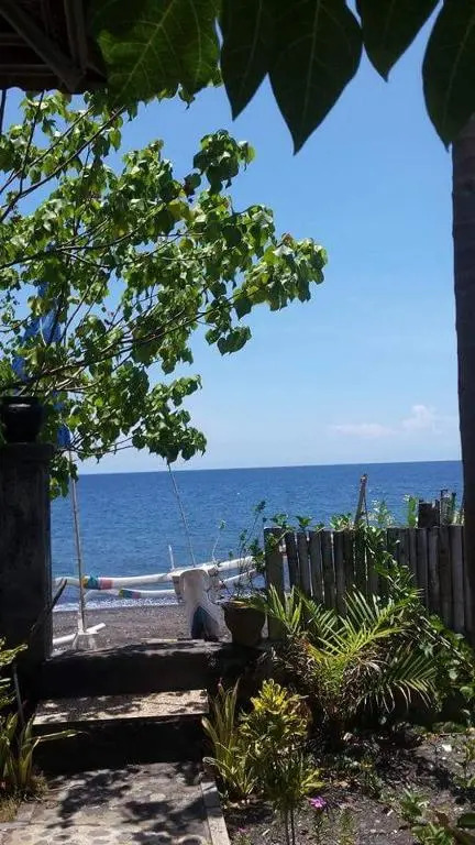 Alur Beach Homestay