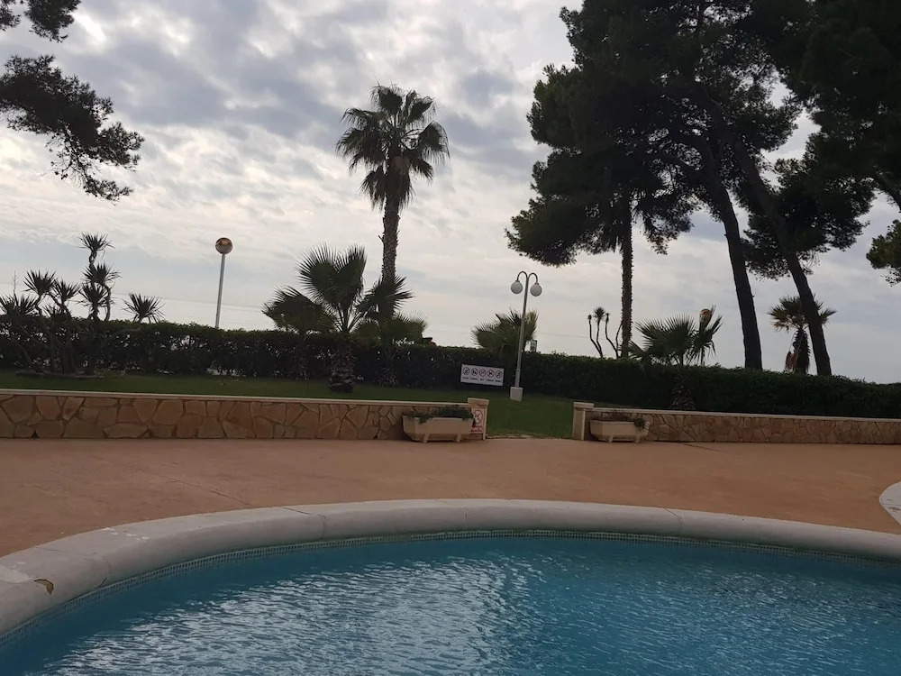 Studio in Cambrils, with Pool Access And Furnished Terrace