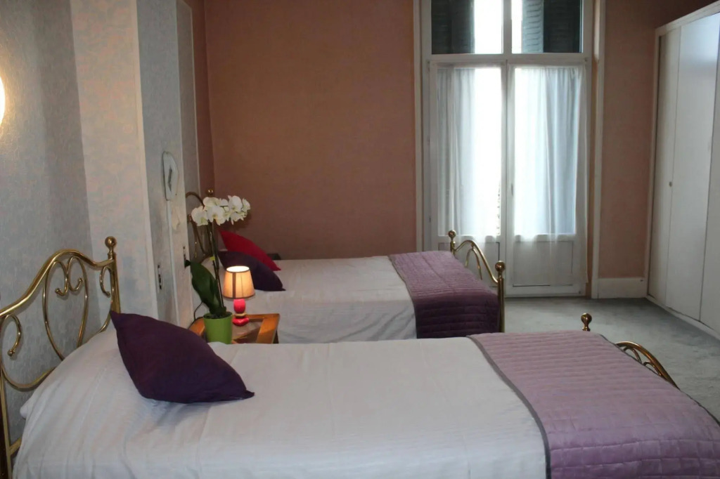 Enzo Hotels Contrexeville