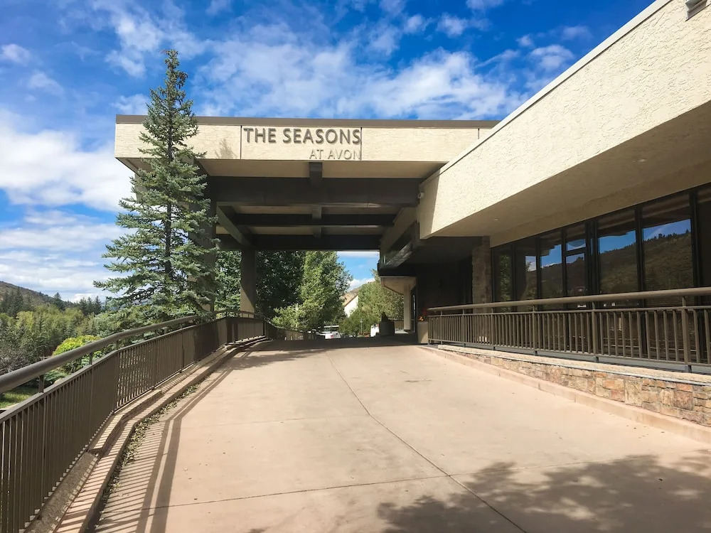New Listing! Modern - Steps To Gondola! 2 Bedroom Condo