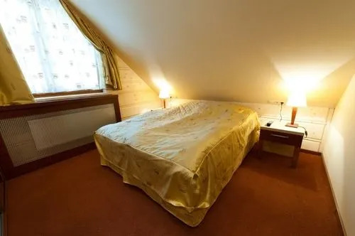 Hotel 365