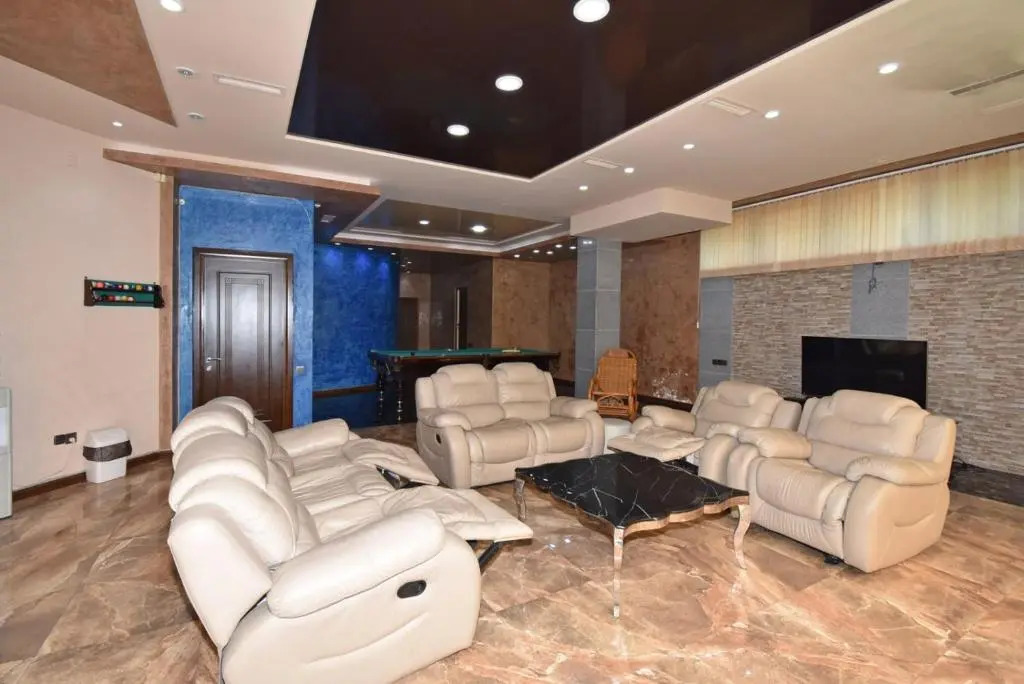 Kocharyan Street, 5 bedrooms Luxury, Unique House MS555