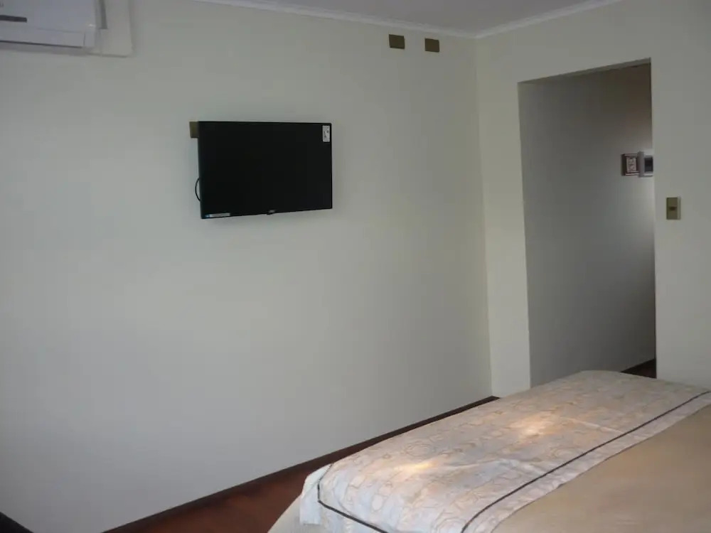 Hotel y Apart Dos Castaños