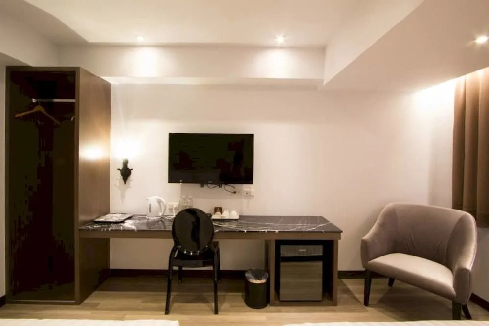 Li Han Hotel