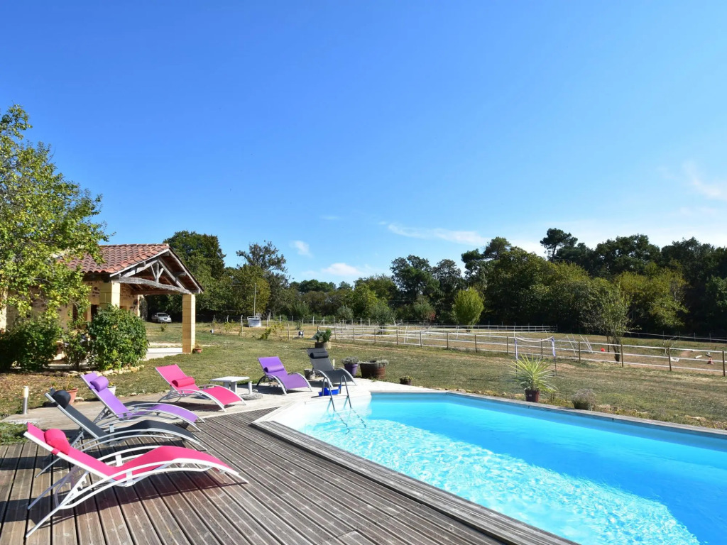 Tranquil Escape in Dordogne