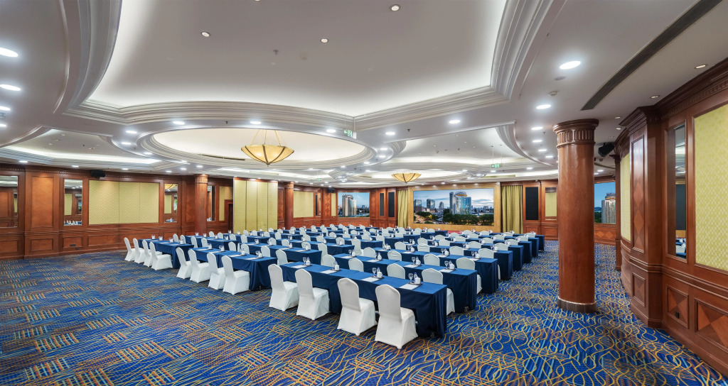Lakeview Xuanwu Hotel