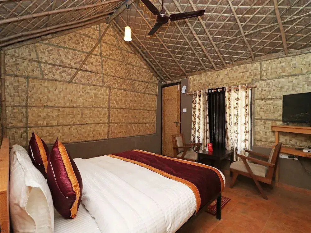 The Gharonda Hut by OYO Rooms