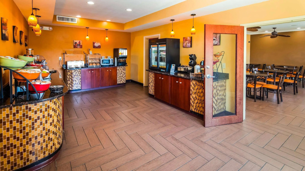 Best Western PLUS Wilmington/Carolina Beach