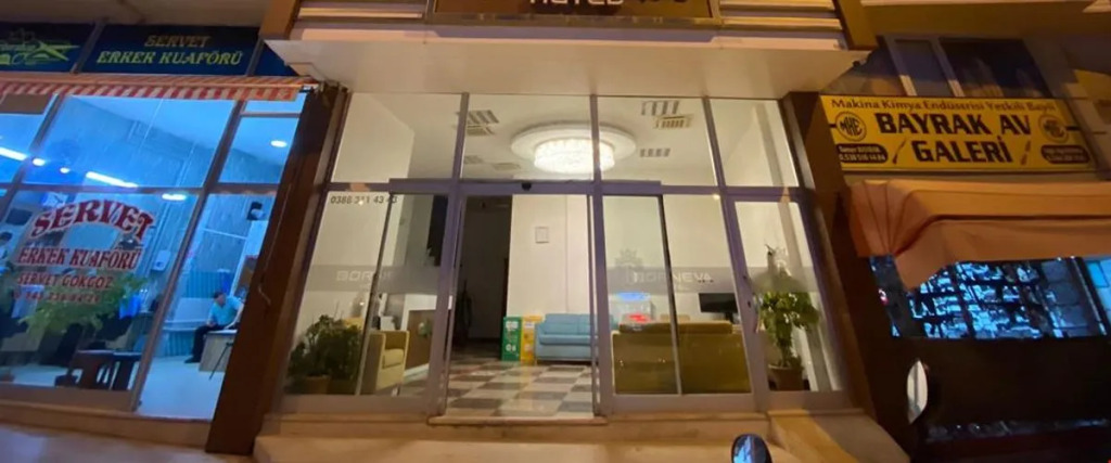 Borneva Otel