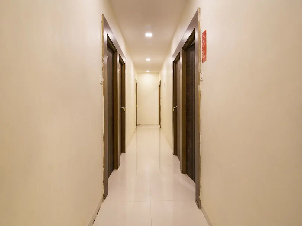OYO 13283 Hotel Gargi Inn
