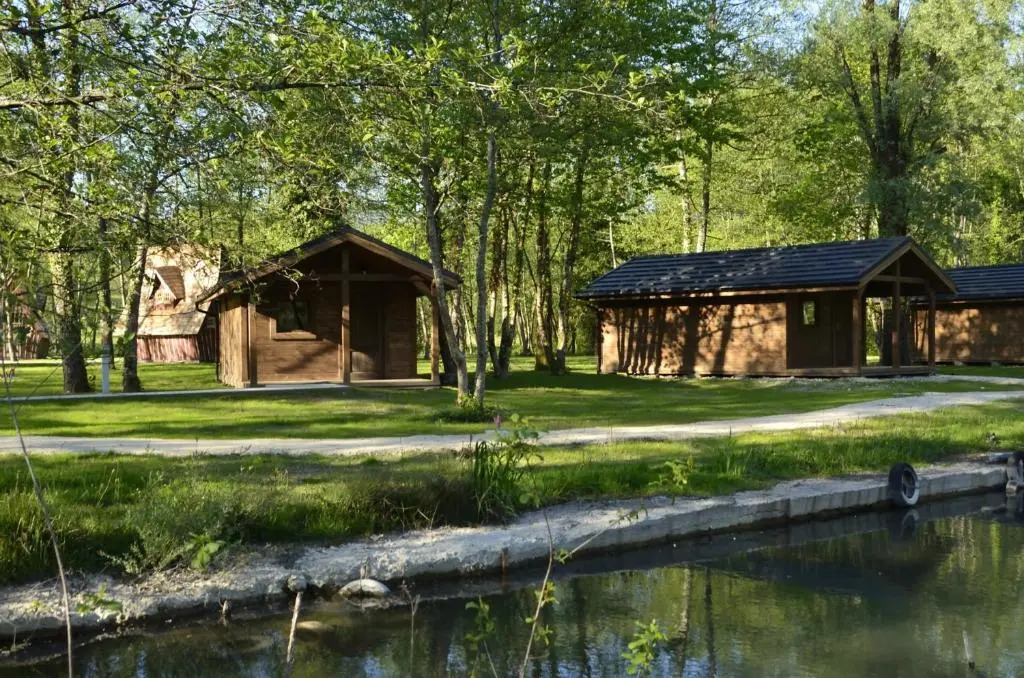 Les Lodges du Lac
