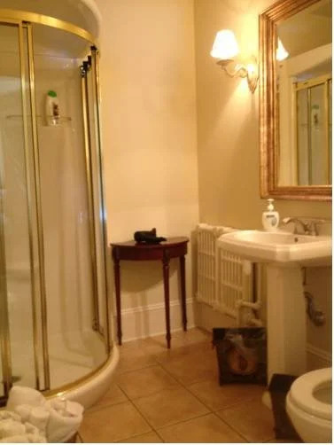 Bellview Luxury Suites