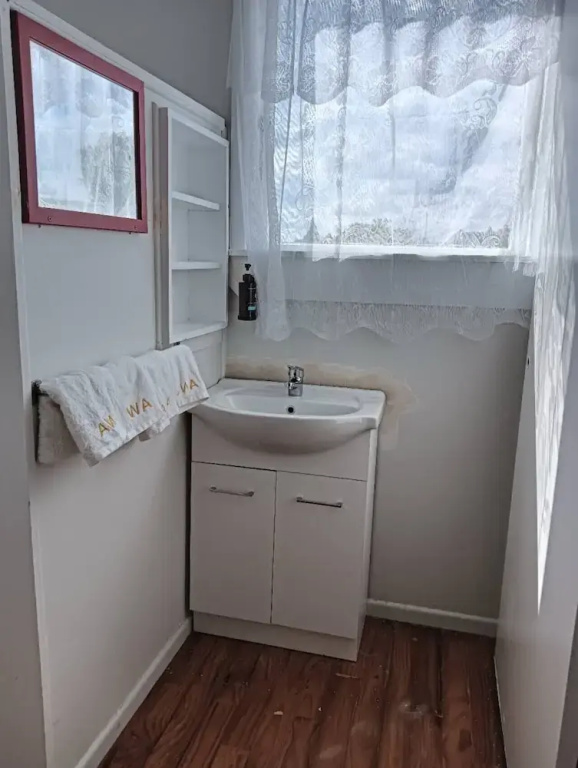 1 Bedroom Garden Chalet at 638B Te Ngae