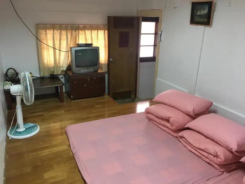 Chiayi Dongshi Puzi Creek Prow Sky Gift Traditional Farm Homestay