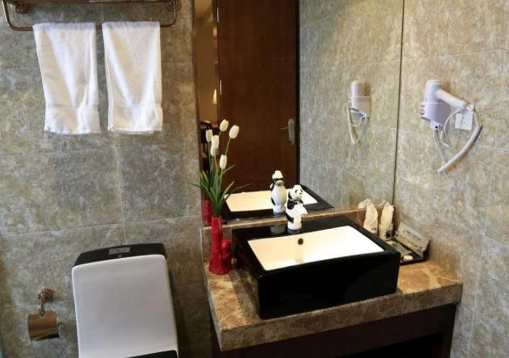 Prince Panda Hotspring Hotel